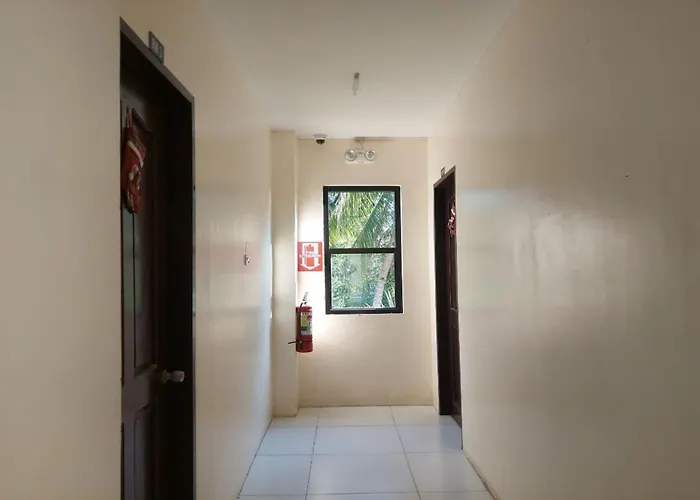 Plaza Eco Park Cebu Hotel